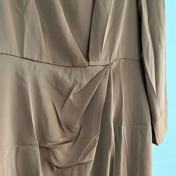 Long Sleeve Midi Dress with Shoulder Pads - Picture 2 of 5